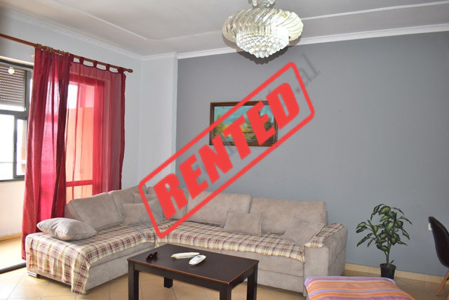 Apartament 1+1 me qira ne zonen e Laprakes ne Tirane